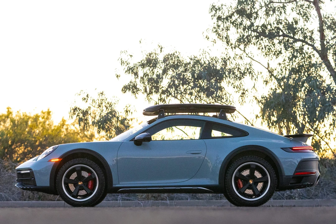 2024 Porsche 992 Dakar - Image 21 of 31