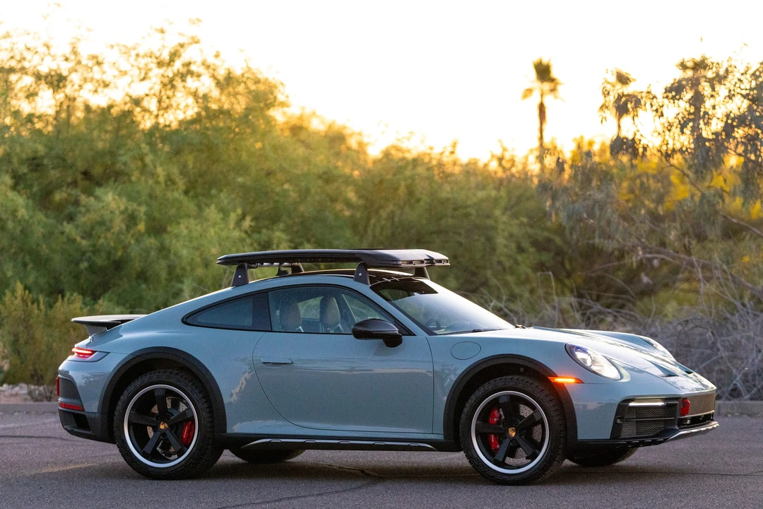 2024 Porsche 992 Dakar - Image 30 of 31