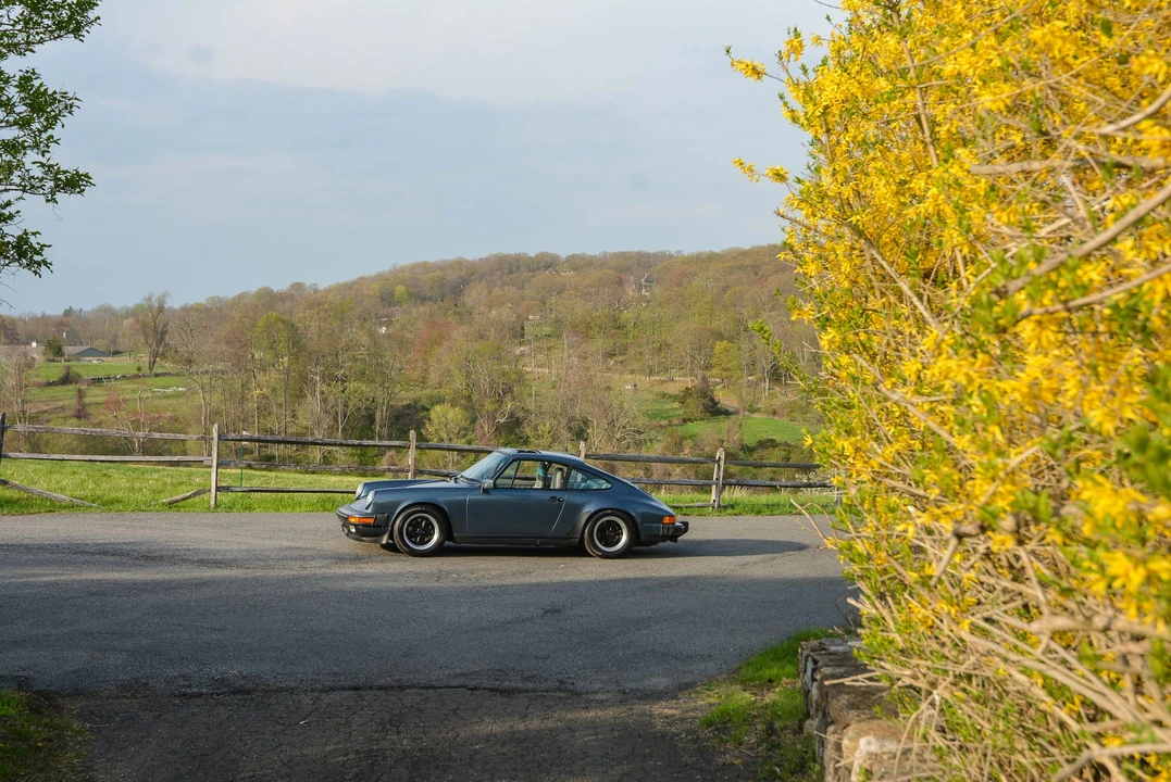 1987 Porsche 911 Carrera 3.2 - Image 15 of 31