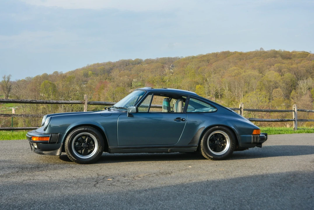 1987 Porsche 911 Carrera 3.2 - Image 20 of 31