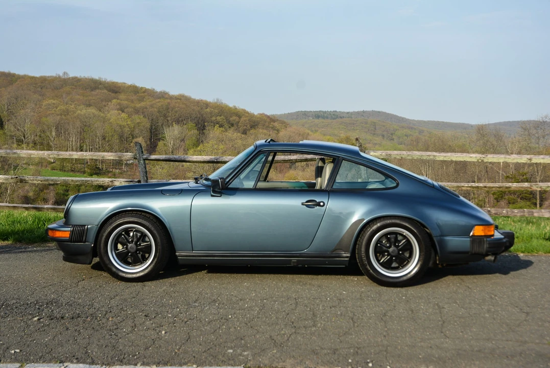 1987 Porsche 911 Carrera 3.2 - Image 18 of 31