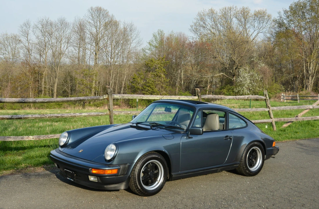 1987 Porsche 911 Carrera 3.2 - Image 11 of 31