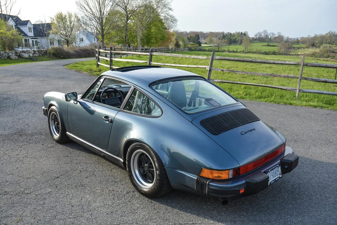 1987 Porsche 911 Carrera 3.2 - Image 29 of 31