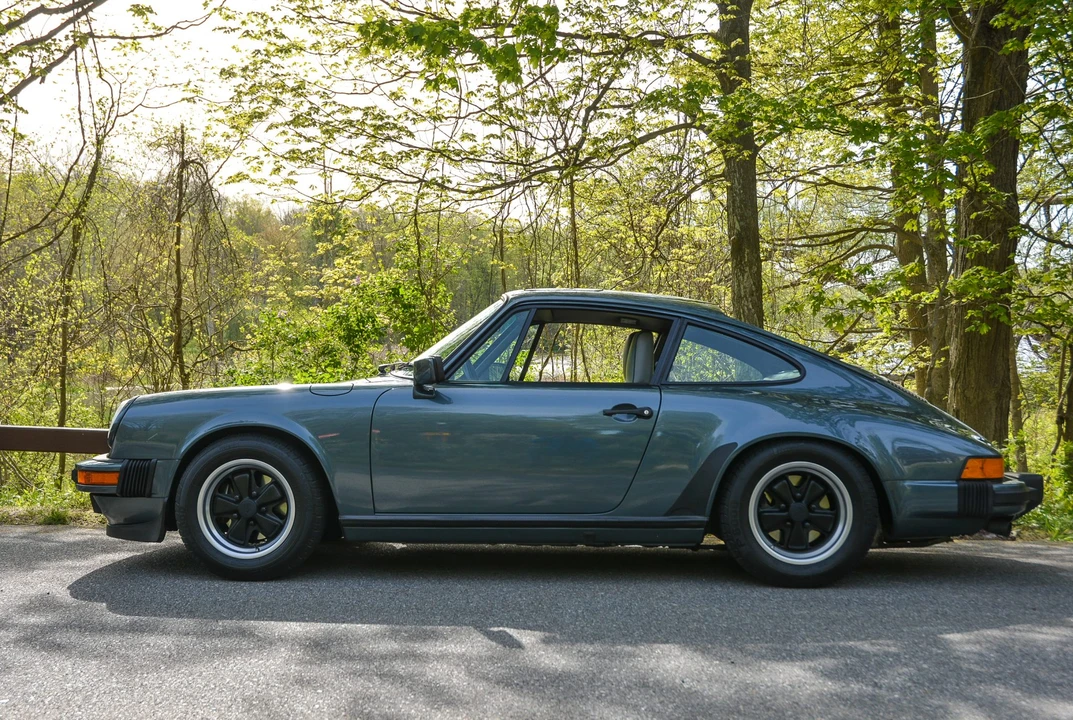 1987 Porsche 911 Carrera 3.2 - Image 17 of 31