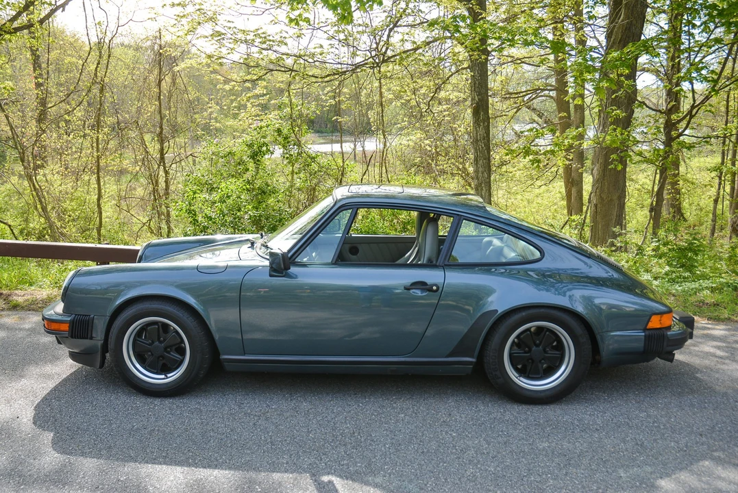1987 Porsche 911 Carrera 3.2 - Image 22 of 31