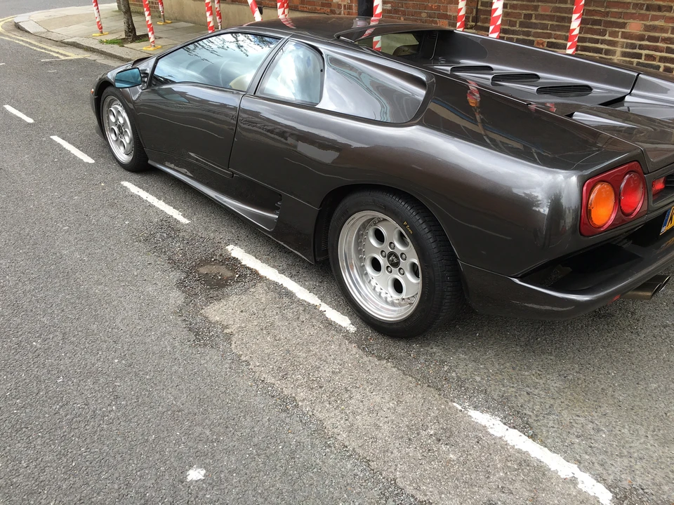 1993 Lamborghini Diablo VT - Image 7 of 31