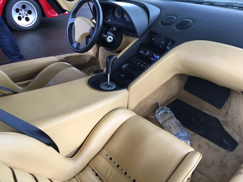 1993 Lamborghini Diablo VT - Image 23 of 31