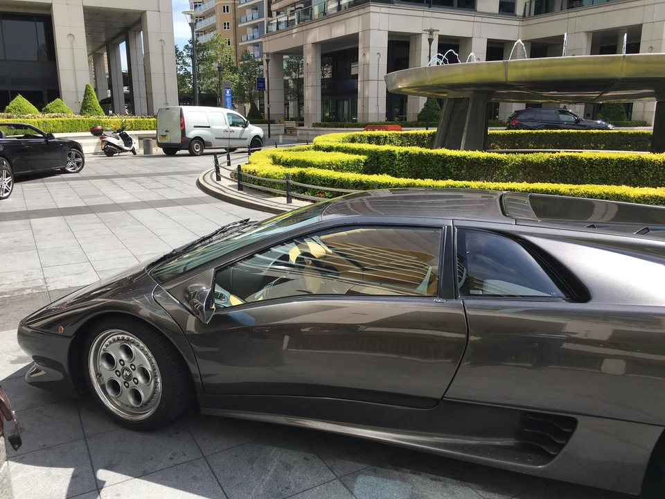 1993 Lamborghini Diablo VT - Image 10 of 31