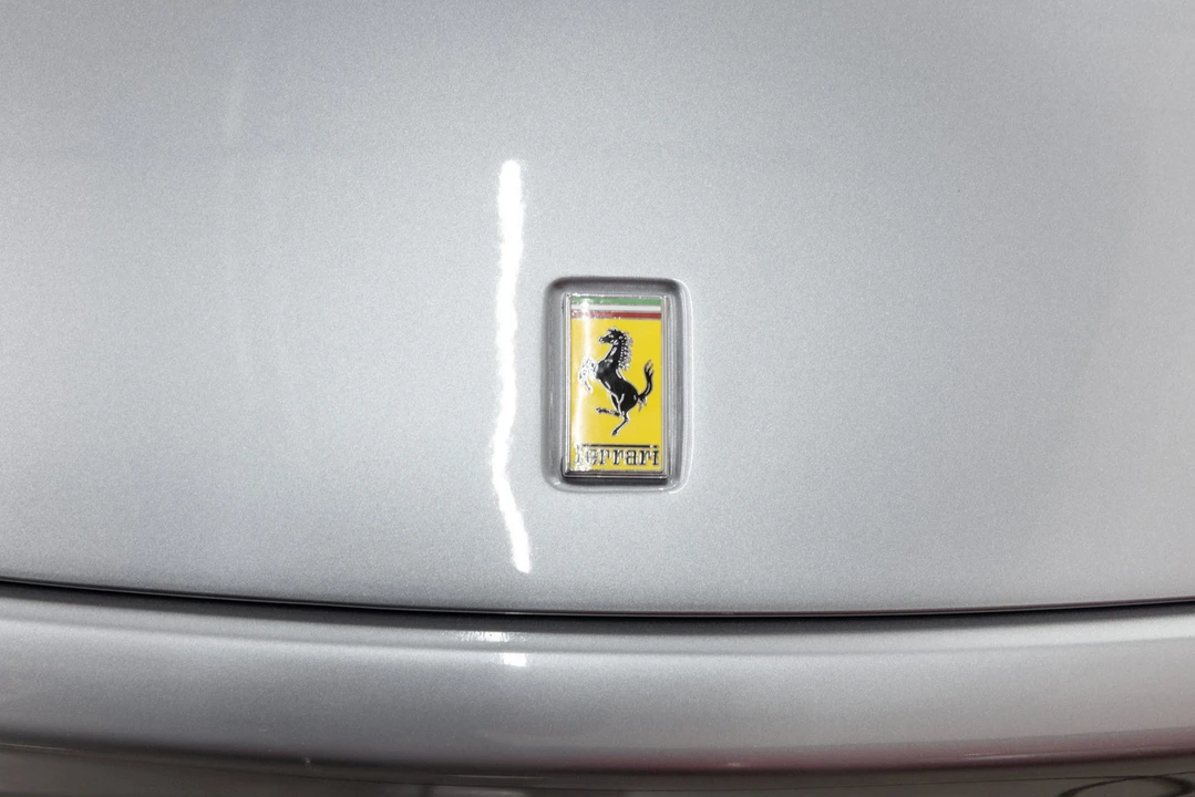 1999 Ferrari 550 Maranello - Image 21 of 31