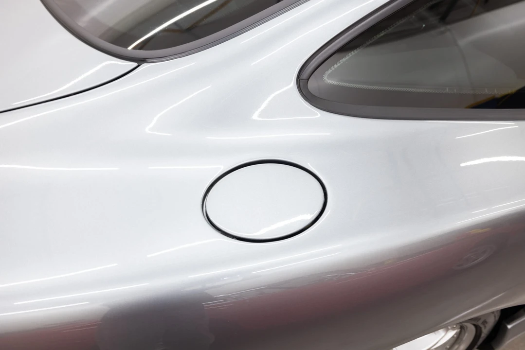 1999 Ferrari 550 Maranello - Image 17 of 31