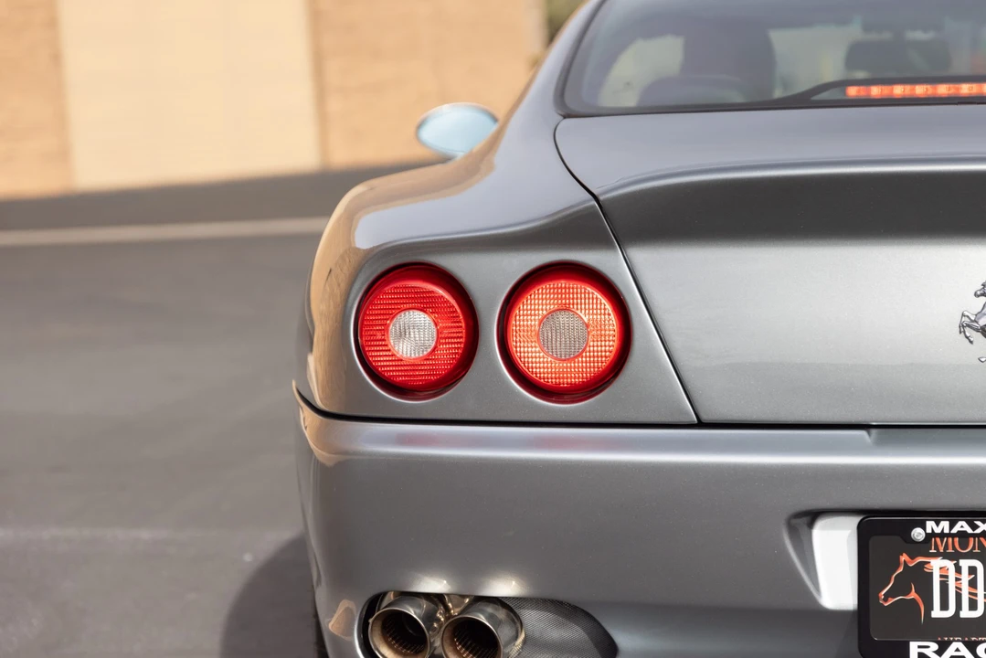 1999 Ferrari 550 Maranello - Image 12 of 31