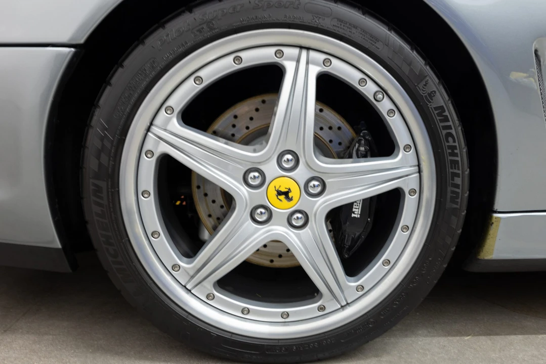 1999 Ferrari 550 Maranello - Image 26 of 31