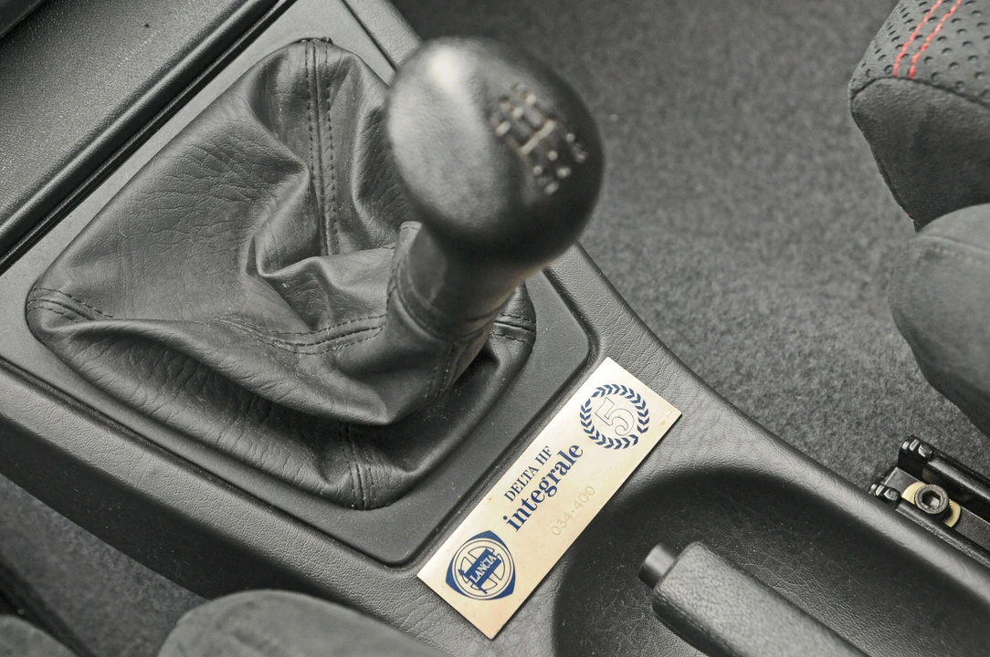 1992 Lancia Delta 1st Gen - Image 4 of 8