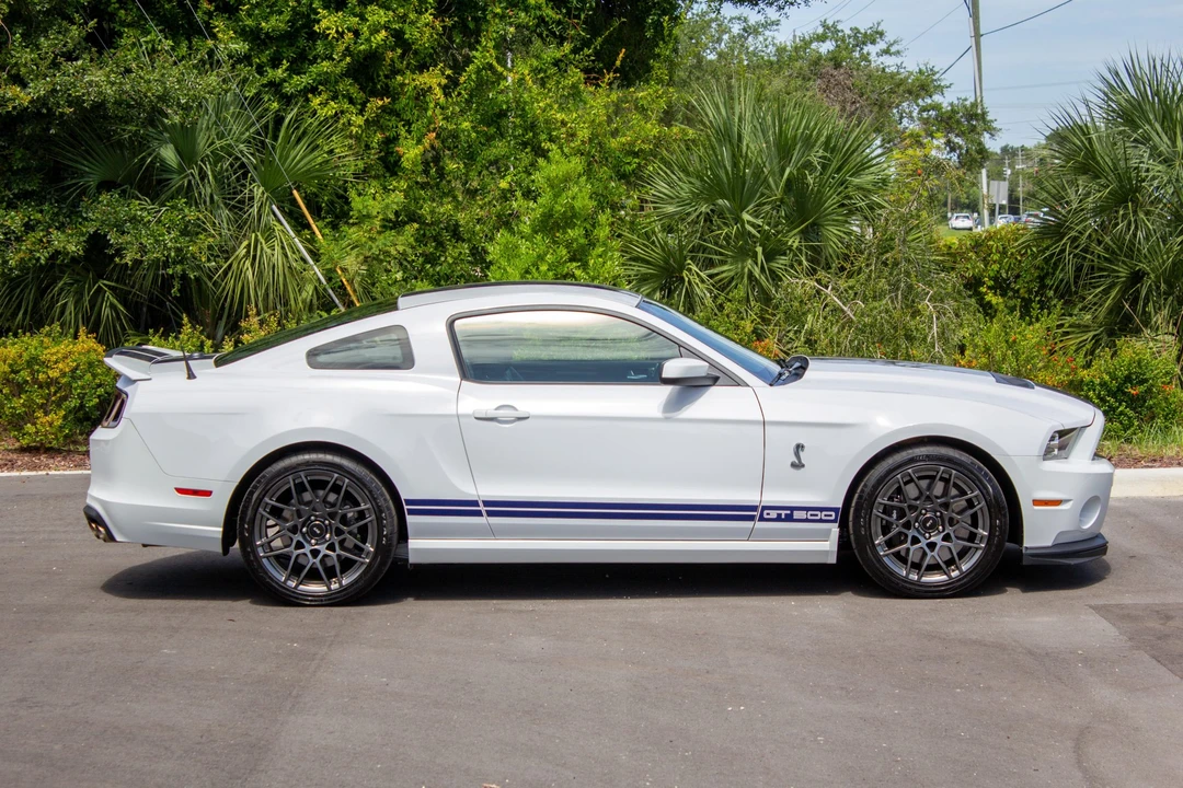 2014 Ford S197 II Shelby Mustang GT500 - Image 9 of 31