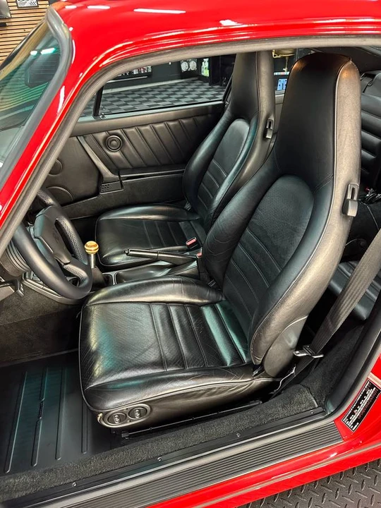 1989 Porsche 964 Carrera 4 - Image 16 of 21