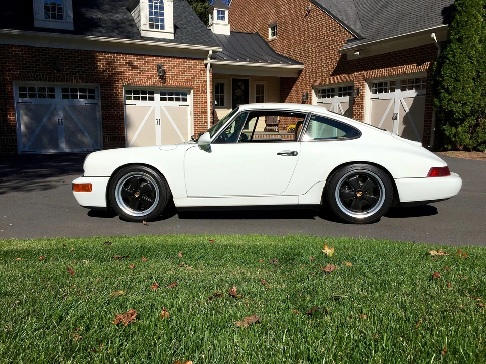 1993 Porsche 964 Carrera 4 - Image 9 of 16