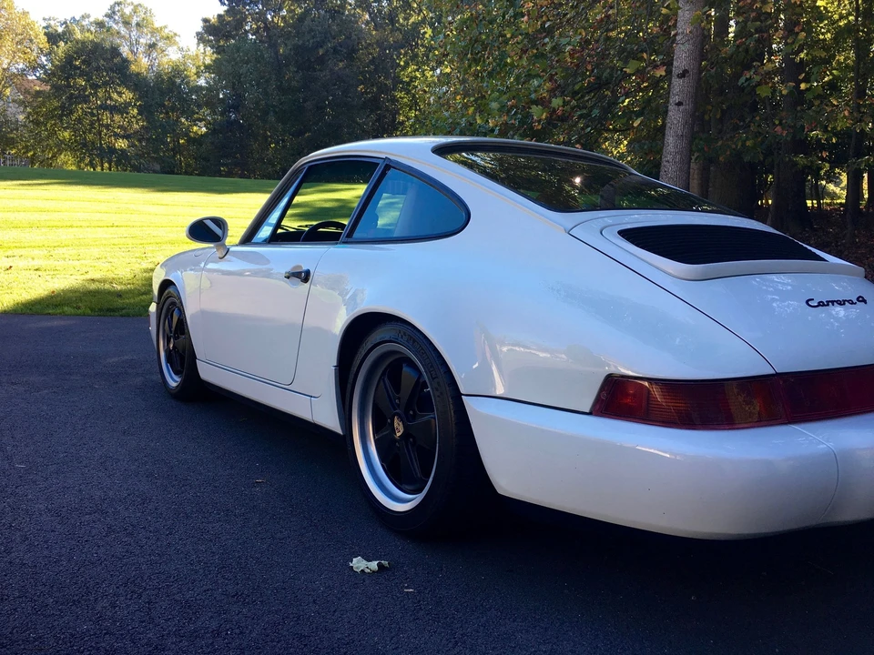 1993 Porsche 964 Carrera 4 - Image 2 of 16