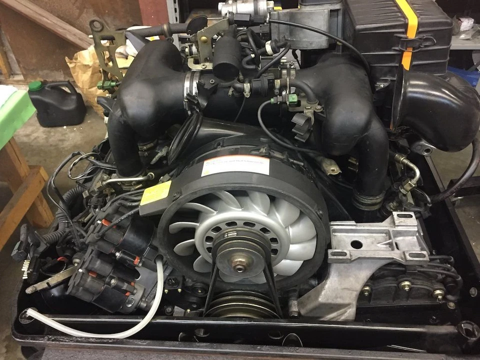 1993 Porsche 964 Carrera 4 - Image 15 of 16