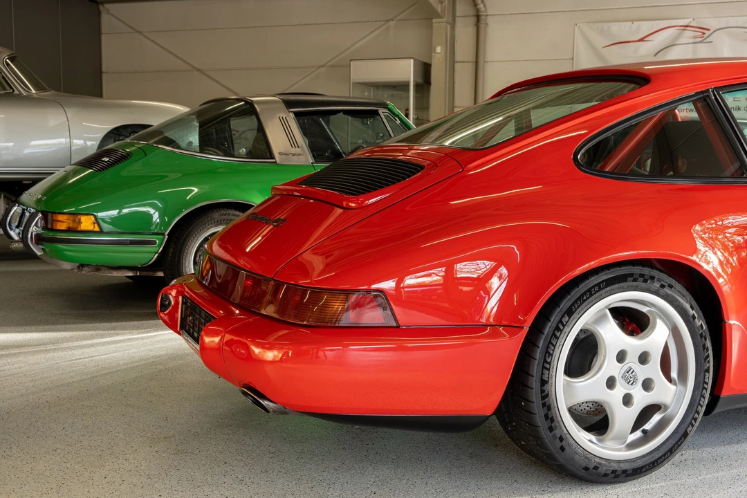 1992 Porsche 964 Carrera RS - Image 8 of 27