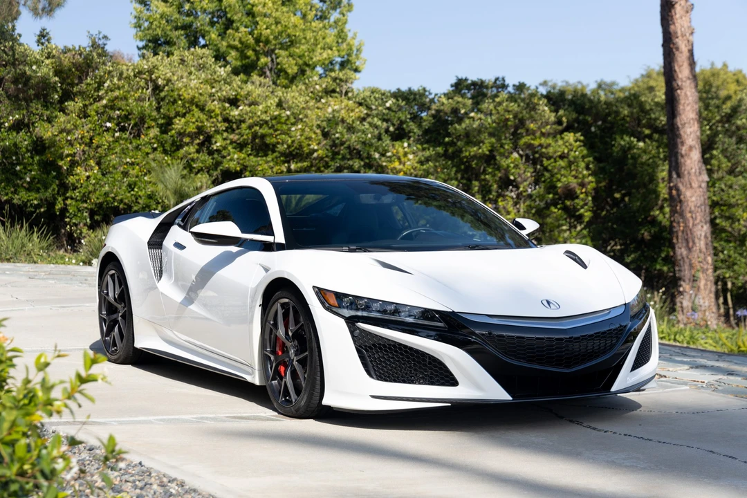 2017 Acura NC1 NSX - Image 13 of 31