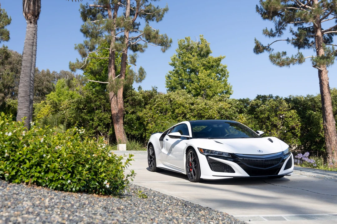 2017 Acura NC1 NSX - Image 19 of 31