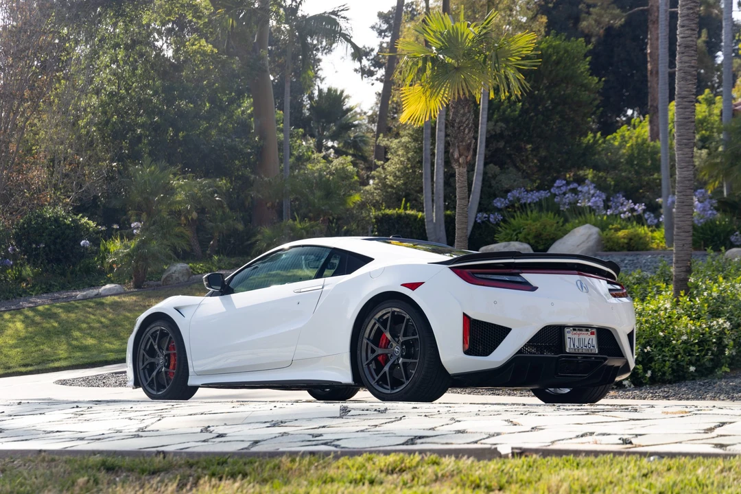 2017 Acura NC1 NSX - Image 21 of 31