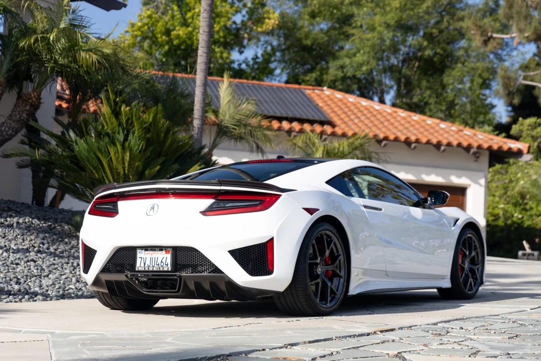2017 Acura NC1 NSX - Image 22 of 31