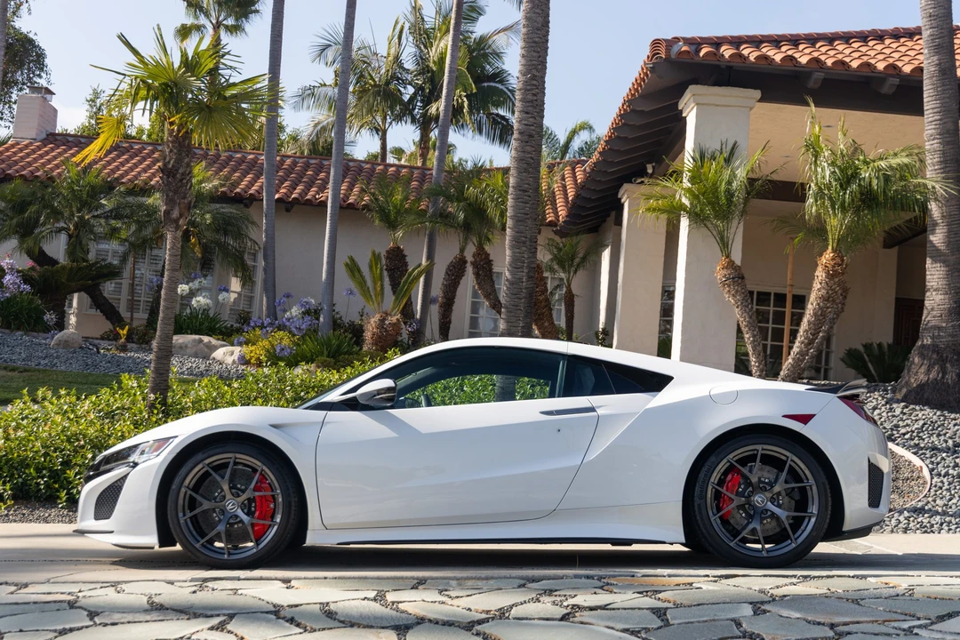 2017 Acura NC1 NSX - Image 3 of 31