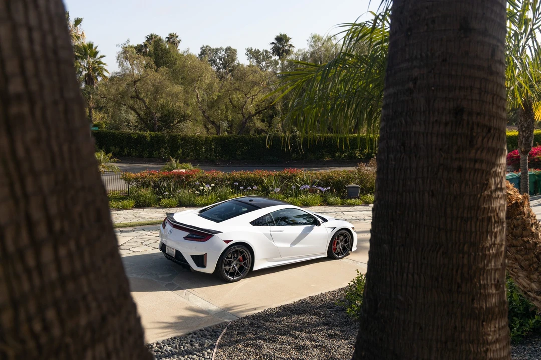 2017 Acura NC1 NSX - Image 31 of 31