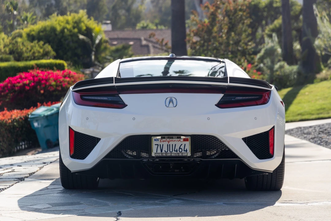 2017 Acura NC1 NSX - Image 7 of 31