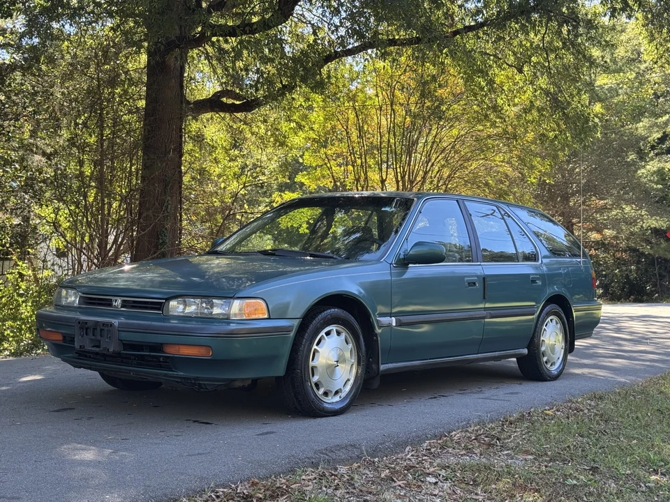 1992 Honda Accord 4th Gen - Image 28 of 31