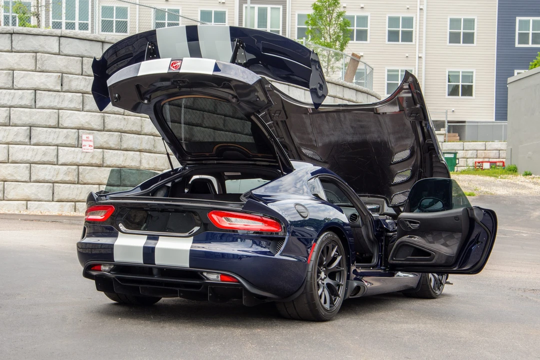 2016 Dodge Viper ACR 5th Gen - Image 29 of 31