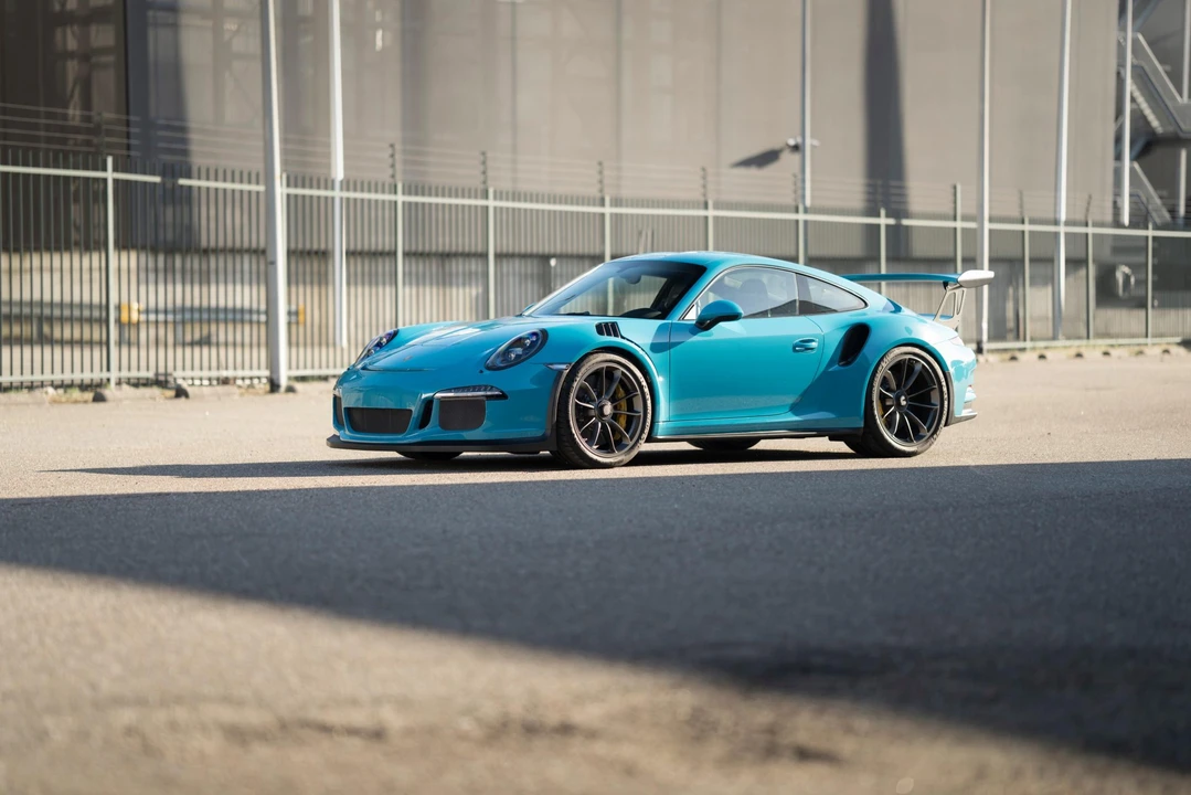 2016 Porsche 991 GT3 RS - Image 4 of 31