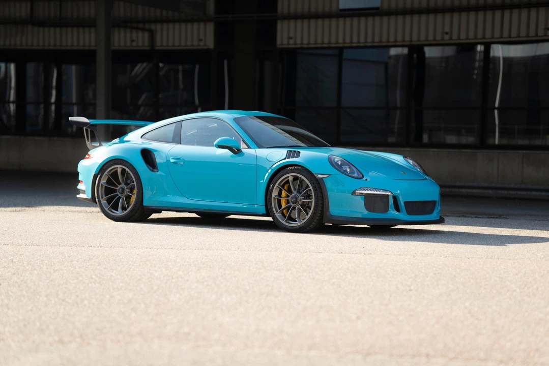 2016 Porsche 991 GT3 RS - Image 11 of 31