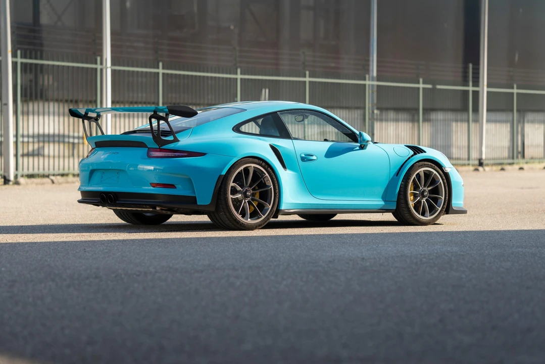 2016 Porsche 991 GT3 RS - Image 13 of 31