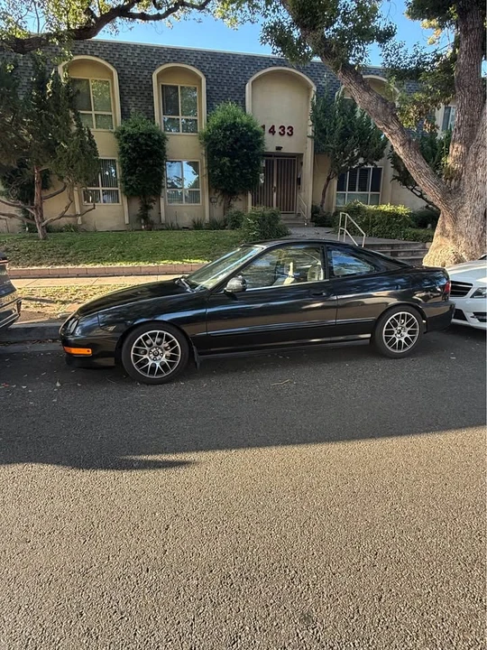 Acura Integra 3rd Gen - Image 2 of 3