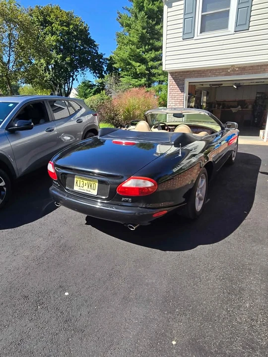 1997 Jaguar X100 XK8 - Image 2 of 6