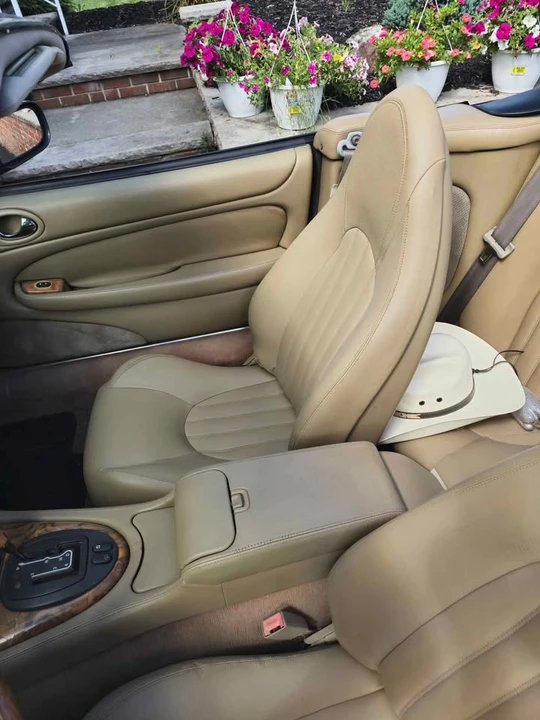 1997 Jaguar X100 XK8 - Image 6 of 6
