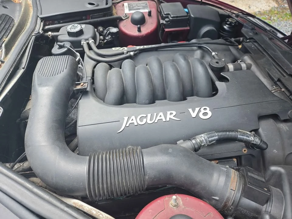 1997 Jaguar X100 XK8 - Image 9 of 10