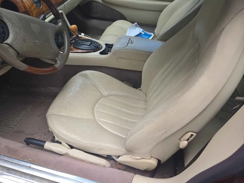 1997 Jaguar X100 XK8 - Image 5 of 10