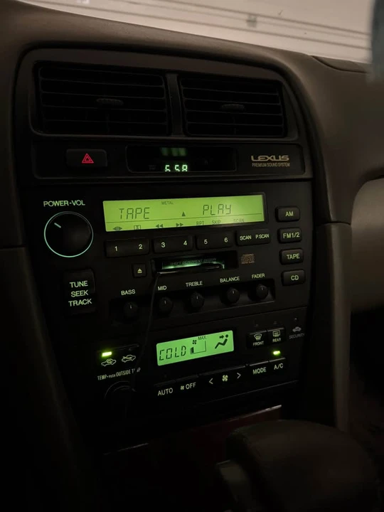 1997 Lexus ES 3rd Gen - Image 8 of 9