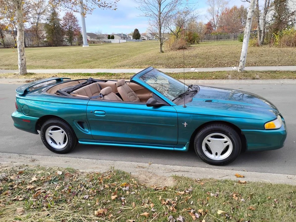 1997 Ford SN95 Mustang - Image 2 of 14