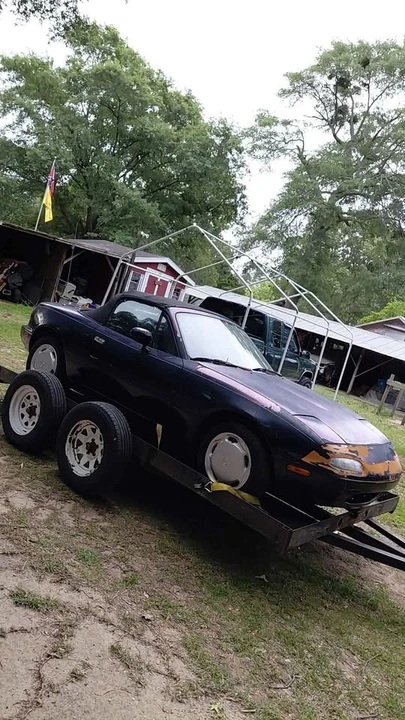 1997 Mazda NA MX-5 Miata - Image 2 of 3