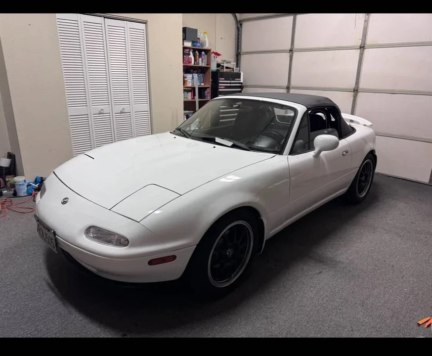 1997 Mazda NA MX-5 Miata - Image 2 of 2