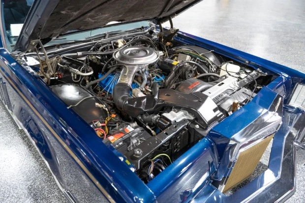 1979 Lincoln Continental Mark V - Image 6 of 9