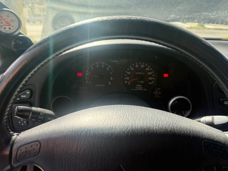 1997 Mitsubishi Eclipse 2nd Gen - Image 9 of 10