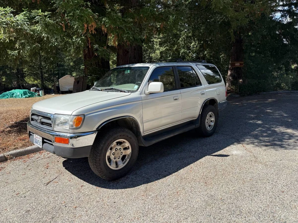 1997 Toyota 4Runner 3rd Gen - Image 5 of 10