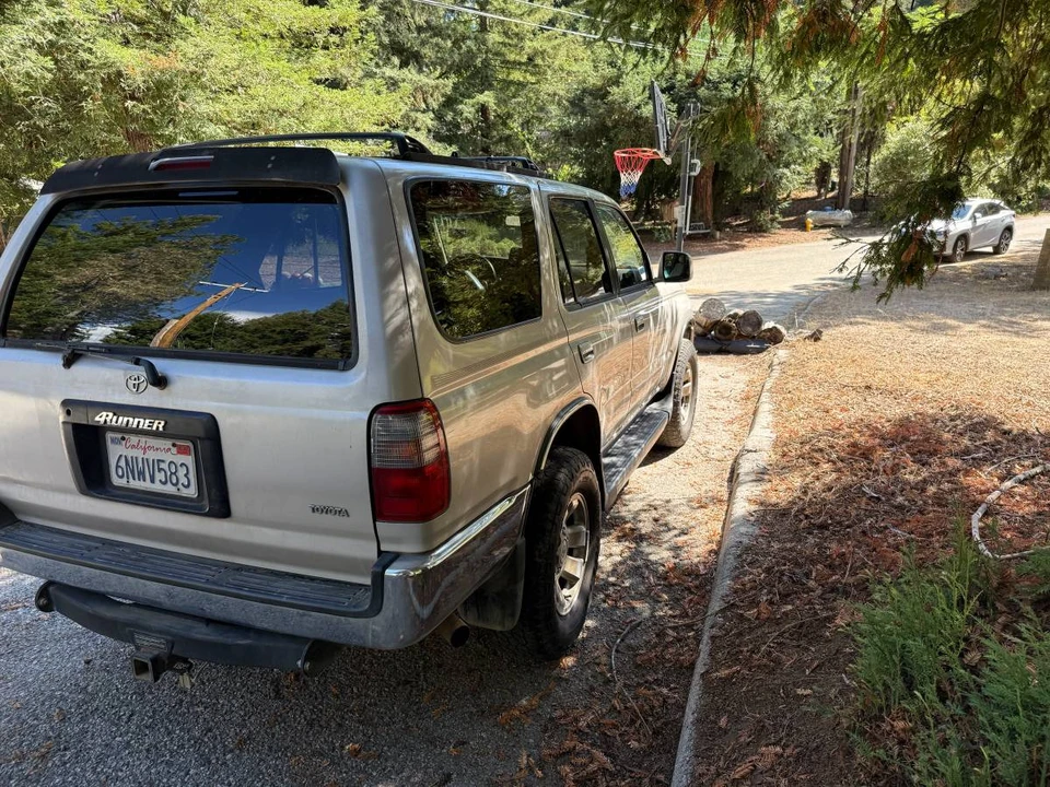 1997 Toyota 4Runner 3rd Gen - Image 4 of 10