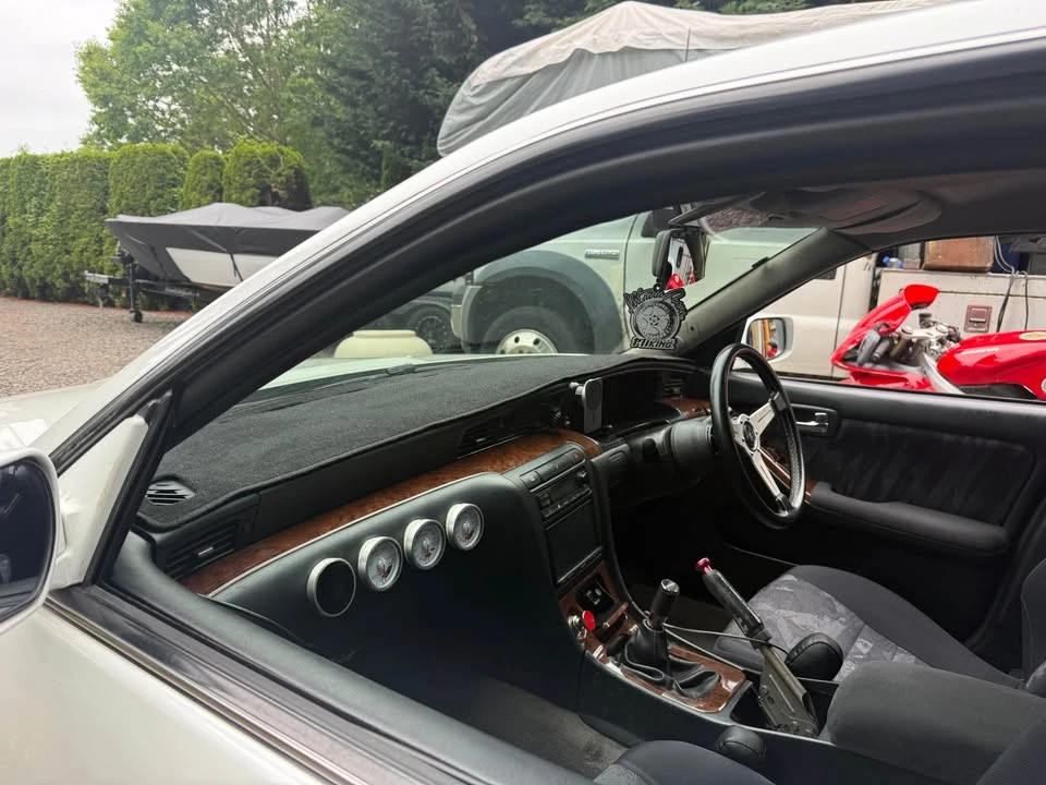 Nissan Laurel 8th Gen - Image 9 of 9
