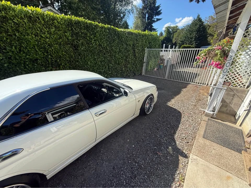 Nissan Laurel 8th Gen - Image 5 of 9